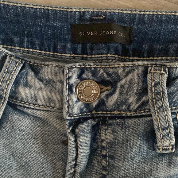 NWOT Silver Suki Straight Jeans (size 30x29.75) - Picture 5 of 8